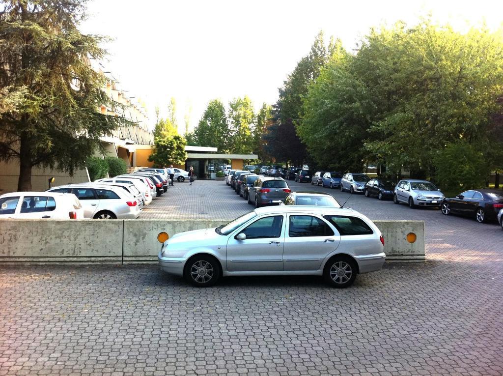 Hotel Pamela San Pietro in Casale Exterior photo